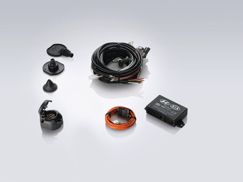 Kit eléctrico para enganche de remolque con base de 7 Polos.