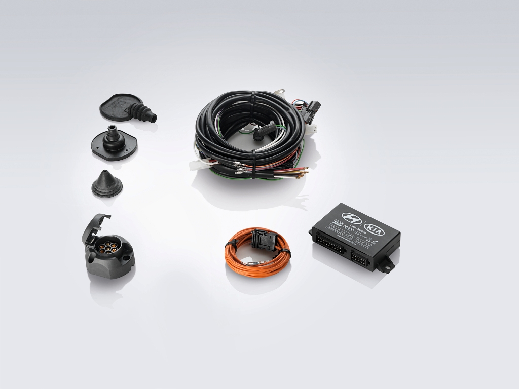 Kit eléctrico para enganche de remolque con base de 7 Polos.
