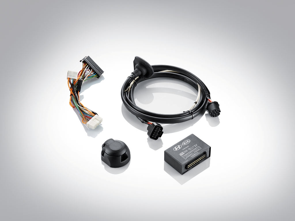 Kit eléctrico para enganche de remolque con base de 13 Polos.