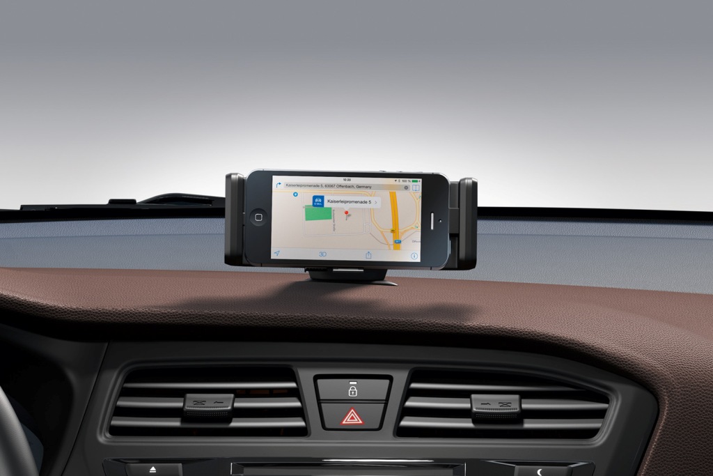 Soporte Smartphone especifico con función de carga