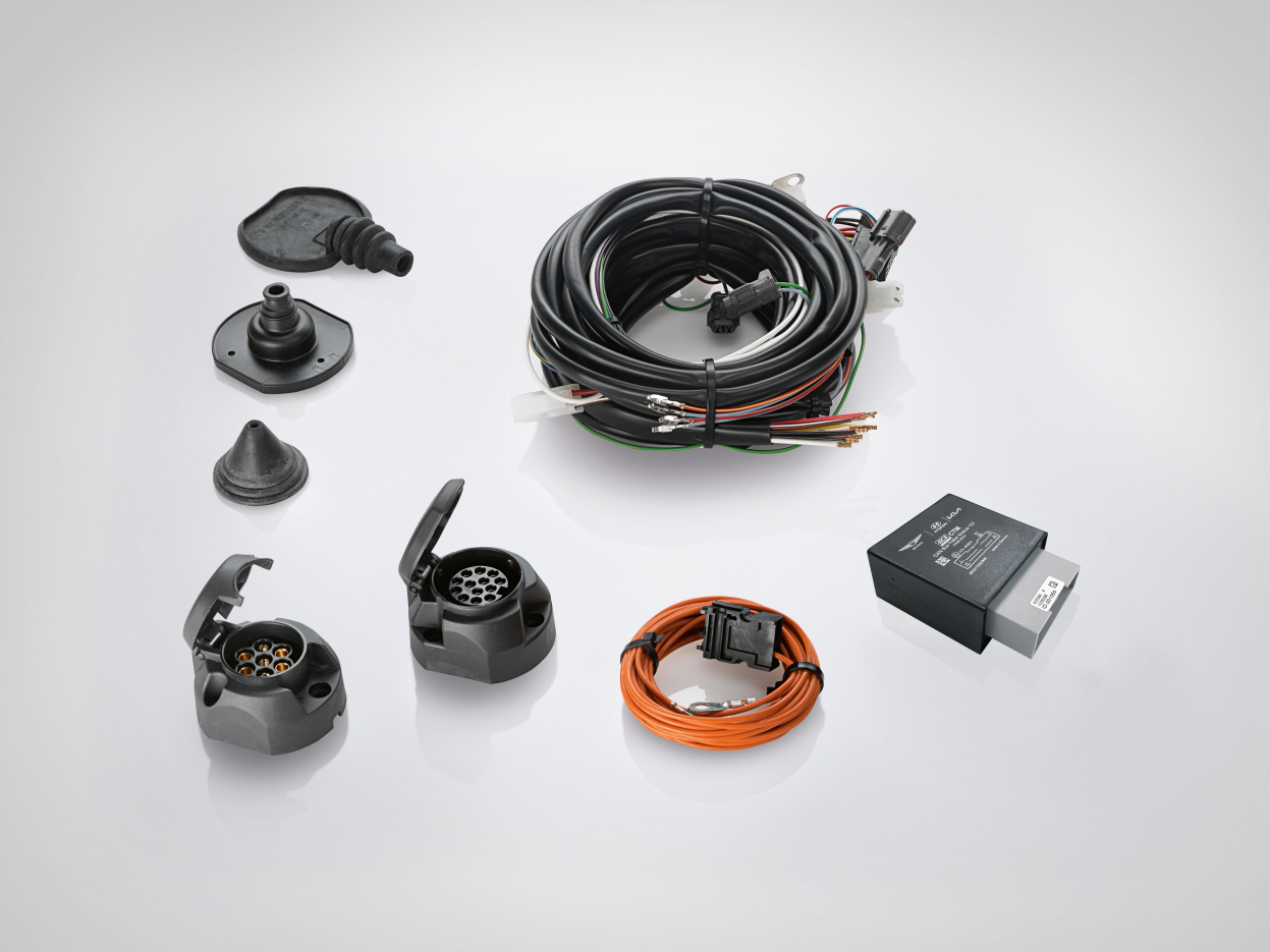 Kit eléctrico para enganche de remolque con base de 13 Polos.