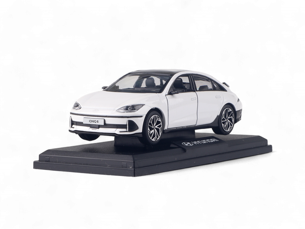 Mini Coche IONIQ 6 Color Blanco