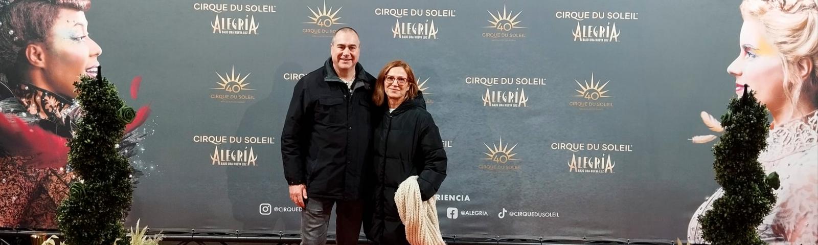 Viven la Magia del Circo del Sol