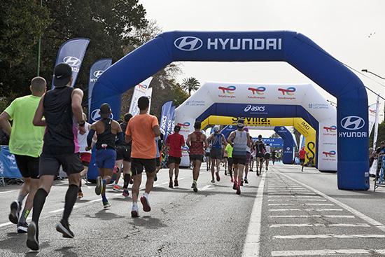 Hyundai amplía su compromiso con la movilidad cero emisiones y el deporte con “Run To Progress” Hyundai amplía su compromiso con la movilidad cero emisiones y el deporte con “Run To Progress”