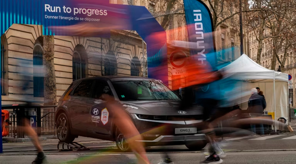 Coche Hyundai en Maratón de Paris