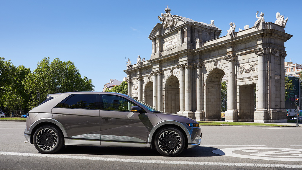 Exterior Hyundai IONIQ Exterior Hyundai IONIQ