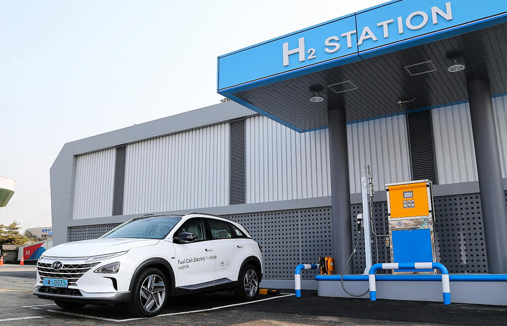 Estación de carga de hidrógeno como combustible para coches.